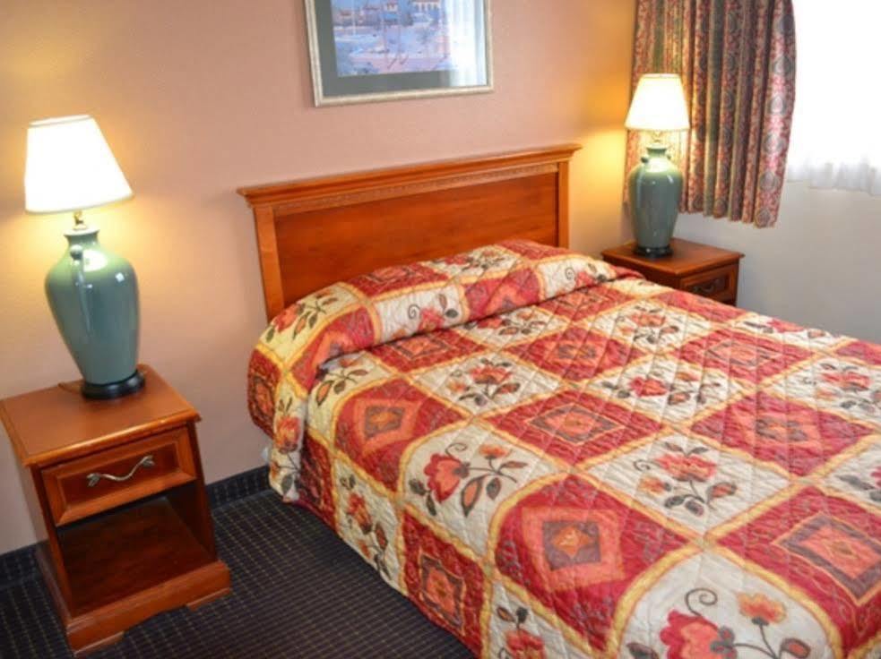 Motel 6 San Francisco Ca Fisherman"S Wharf Exterior photo
